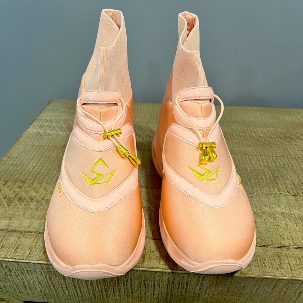 Tronus Legend Unisex Sneakers